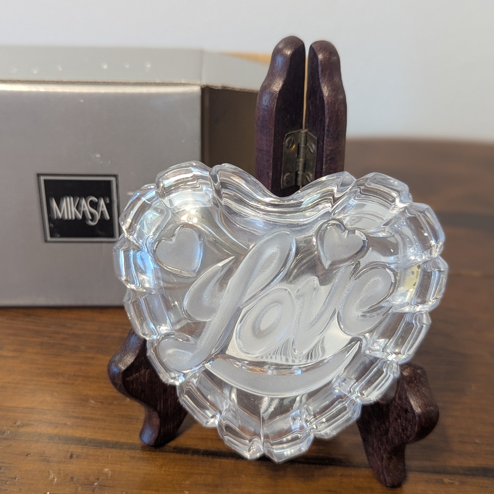 Mikasa Crystal Heart Shaped Dish With LOVE Etched On Top